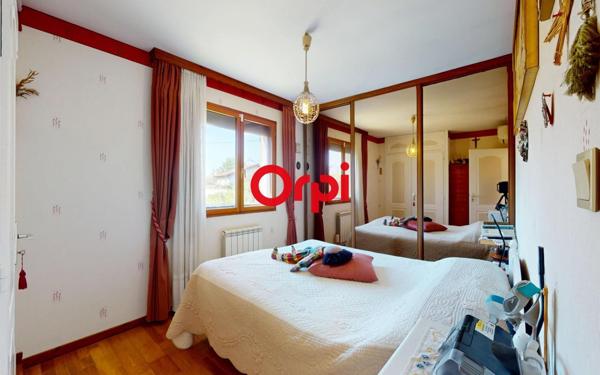 Maison à vendre    4 pièces • 82 m2 Décines-Charpieu