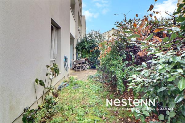 Appartement rez-de-jardin Saint Priest Centre Ville 3 pièces 57 m2, terrasse, jardin 28.40m2, garage fermé en sous-sol