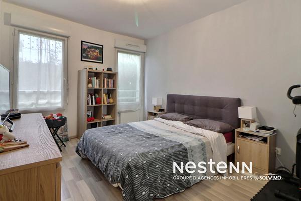 Appartement rez-de-jardin Saint Priest Centre Ville 3 pièces 57 m2, terrasse, jardin 28.40m2, garage fermé en sous-sol