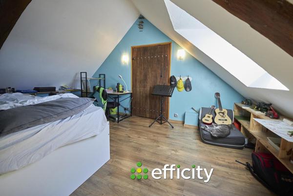 Maison 7 pièces - 160 m² Exclusivité efficity