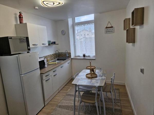 Appartement type T 3 d'environ 40m² à HAUTEVILLE LOMPNES 01110