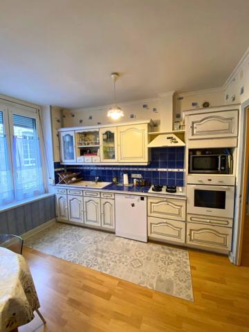 Maison de ville avec studio indépendant – Centre de Ligny-en-Barrois