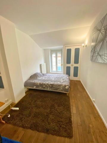 Maison de ville avec studio indépendant – Centre de Ligny-en-Barrois