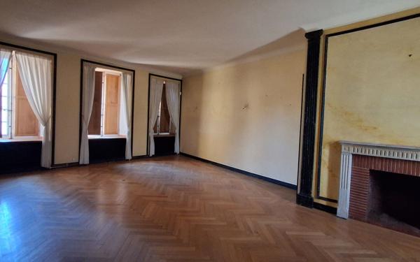 Maison à vendre    8 pièces •  Lannion