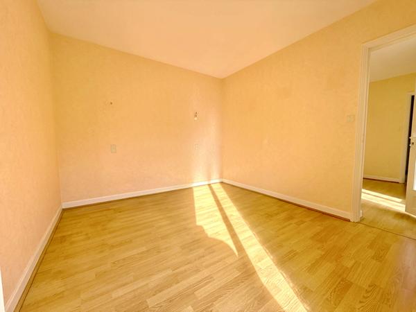 A VENDRE : MAISON 86 M² AVEC JARDIN + APPARTEMENT T2 AVEC BALCON, TERRASSE ET GARAGE