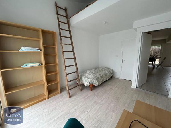 Appartement à louer 1 pièce 13.28m² Poitiers (86000)