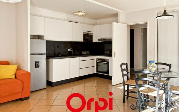 Appartement à vendre    2 pièces • 42,33 m2 Bandol