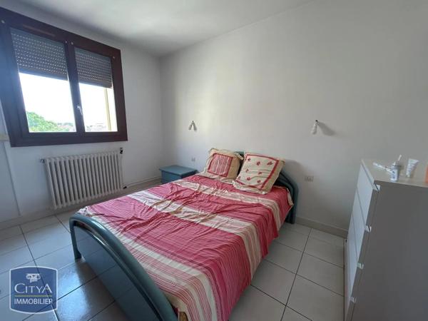 Appartement à louer 3 pièces 79.52m² Agen (47000)