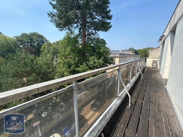 Appartement à louer 3 pièces 79.52m² Agen (47000)