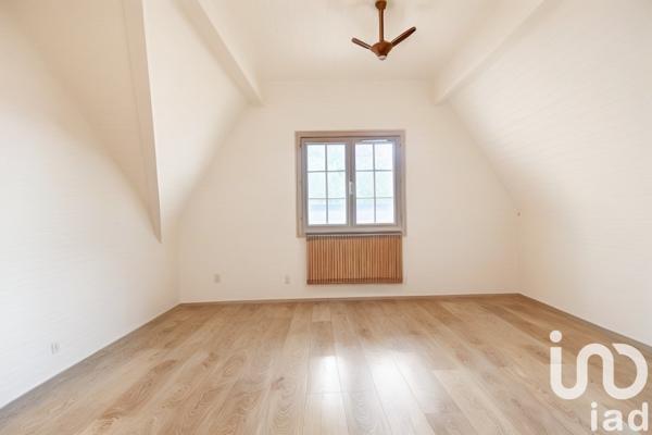 House for sale 8 rooms 215 m² Jâlons