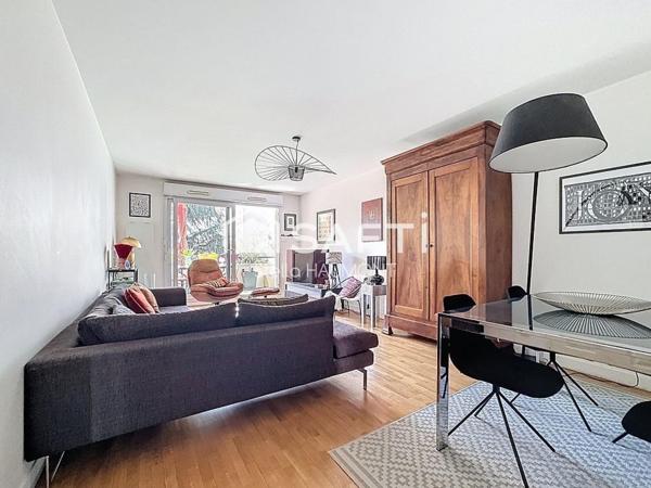 4P avec 3 chambres, un balcon et une place de parking en sous-sol