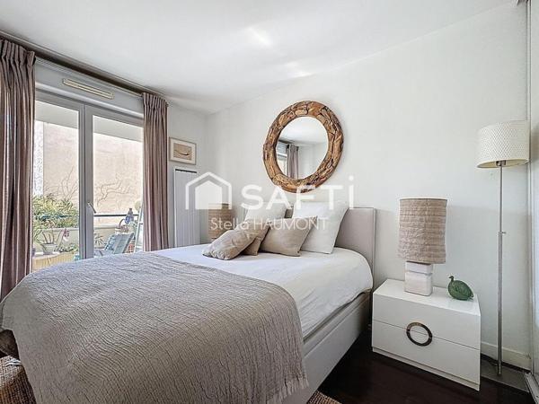 4P avec 3 chambres, un balcon et une place de parking en sous-sol