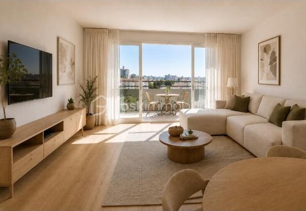 Situé dans le secteur recherché du Petit Juas à Cannes, à moins de 20 minutes à pied du Palais des Festivals, découvrez ce bel appartement 2 pièces de 47 m², entièrement rénové il y a seulement un an.
En étage élevé, cet appartement traversant bénéficie d’une belle luminosité tout au long de la journée.
Dès l’entrée, un hall dessert un agréable séjour ouvrant sur une terrasse ensoleillée offrant un aperçu mer. L’appartement dispose également d’une cuisine entièrement équipée, d’une chambre ainsi que d’une salle d’eau avec WC.
Rénové avec soin, il offre un intérieur moderne et prêt à vivre, idéal aussi bien pour une résidence principale ou secondaire que pour un investissement à Cannes.
Un stationnement collectif est disponible au sein de la résidence.