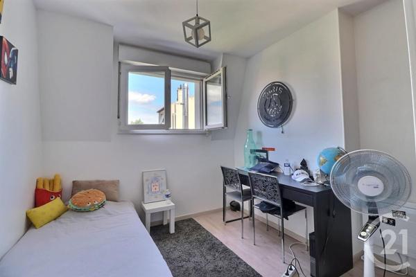 Appartement à vendre  6 pièces - 103 m2 LES LILAS - 93