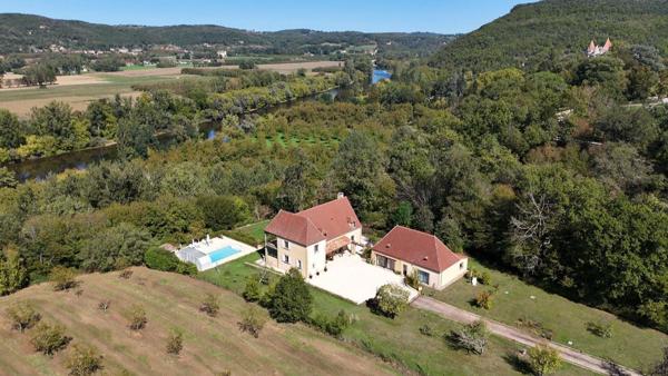 Magnifique propriété avec piscine et gîtes