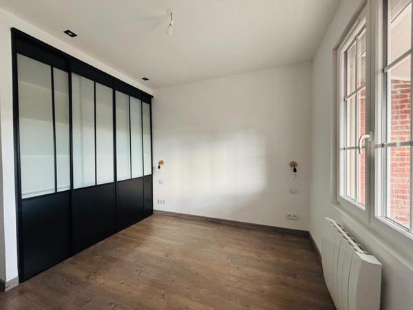 Clairoix, Maison rénovée – 3 chambres – Jardin