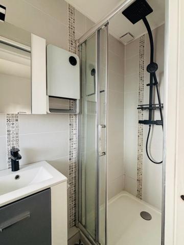 Clairoix, Maison rénovée – 3 chambres – Jardin