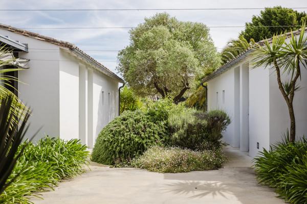 Maison d’exception de 260 m² – Plein centre de Loix