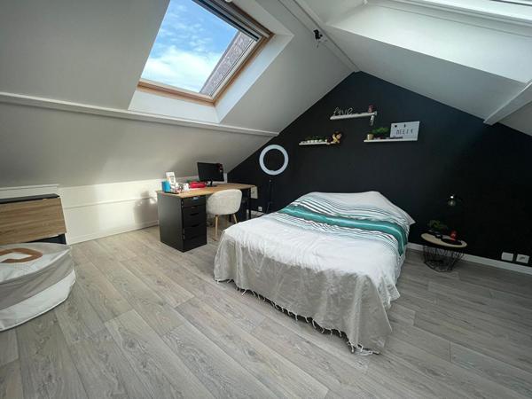 Maison Cholet 6 pièce(s) 148 m²