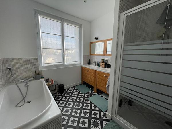 Maison Cholet 6 pièce(s) 148 m²