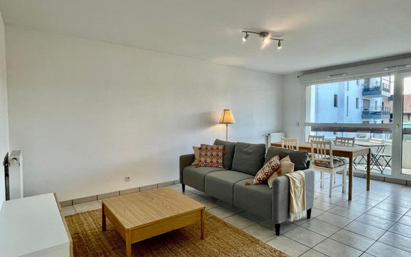 Appartement à louer    3 pièces •  Veigy-Foncenex