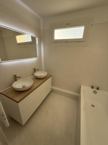 Draguignan (83300) Appartement T4 totalement rénové avec terrasse – Résidence Les Tamaris, Draguignan