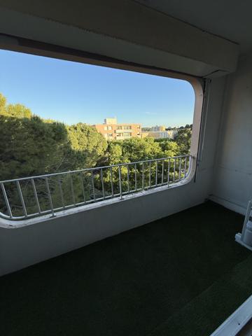 Draguignan (83300) Appartement T4 totalement rénové avec terrasse – Résidence Les Tamaris, Draguignan