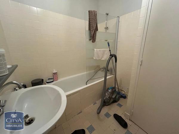 Appartement à louer 2 pièces 48m² Orléans (45100)