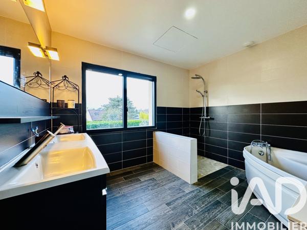 Maison à vendre 5 pièces 140 m² Saint-Jean-le-Blanc