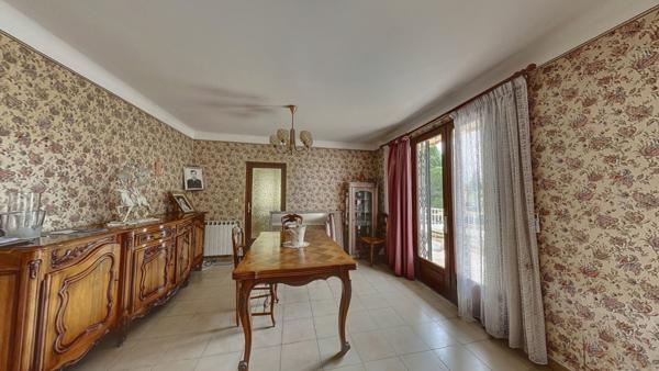 Achat maison Rognonas - 5 pièce(s) - 183 m² - 590 000 €