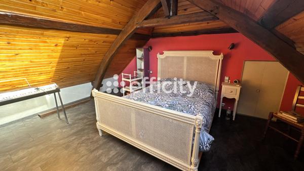 Maison 7 pièces - 255 m² Exclusivité efficity