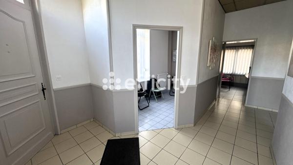 Maison 7 pièces - 255 m² Exclusivité efficity