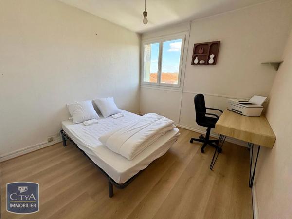 Appartement à louer 3 pièces 65m²