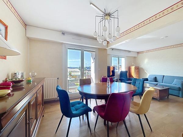 Appartement Metz 3 pièces - 61 m2 - 1 chambre - 2 balcons - 1 garage privatif - 1 cave