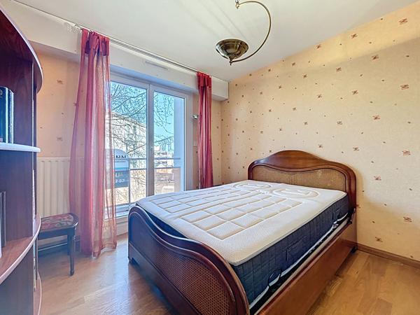 Appartement Metz 3 pièces - 61 m2 - 1 chambre - 2 balcons - 1 garage privatif - 1 cave