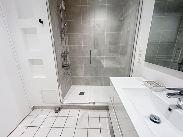 Appartement Metz 3 pièces - 61 m2 - 1 chambre - 2 balcons - 1 garage privatif - 1 cave