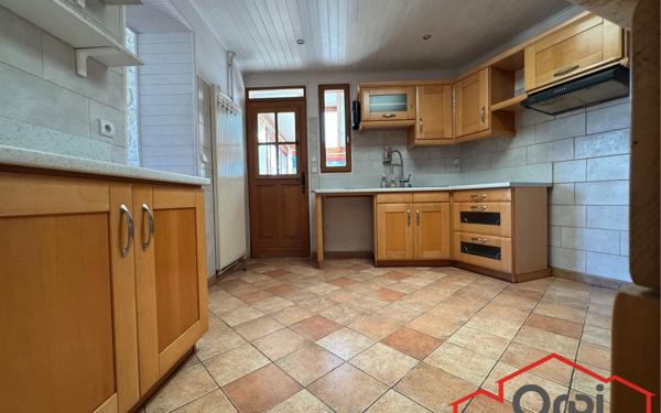 Maison à vendre    6 pièces •  Fismes