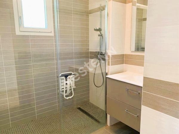 Jolie maison de 6 pieces a Ploermel (56800)