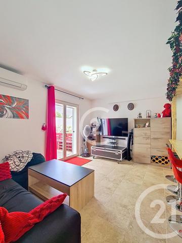 Maison à vendre  4 pièces - 137,51 m2 ST MARTIN DE CRAU - 13