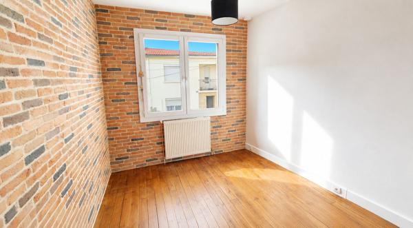 Bergerac | Maison de ville entièrement rénovée avec 4 chambres, dressing et terrasse