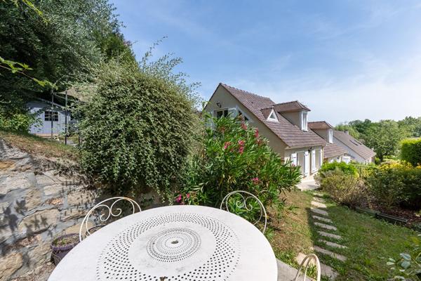 MAGNIFIQUE MAISON SECTEUR PAVILLONNAIRE !
