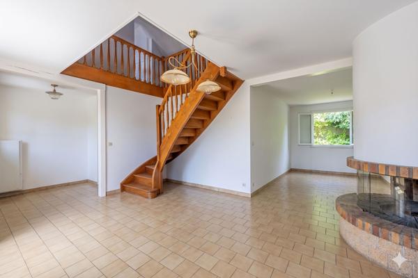 MAGNIFIQUE MAISON SECTEUR PAVILLONNAIRE !