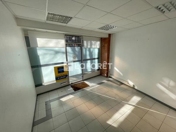 Location local commercial Pamiers - 1 pièce(s) - 26 m² - 400 €/mois