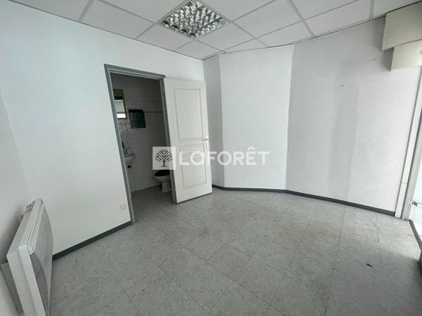 Location local commercial Pamiers - 1 pièce(s) - 26 m² - 400 €/mois