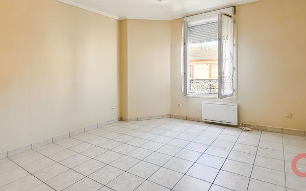 Appartement à vendre    2 pièces •  Pierrefitte-sur-Seine