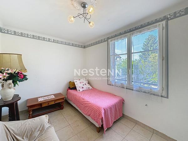 Maison Vert Saint Denis 5 pièce(s) 87 m2, 3 chambres, sous-sol, garage