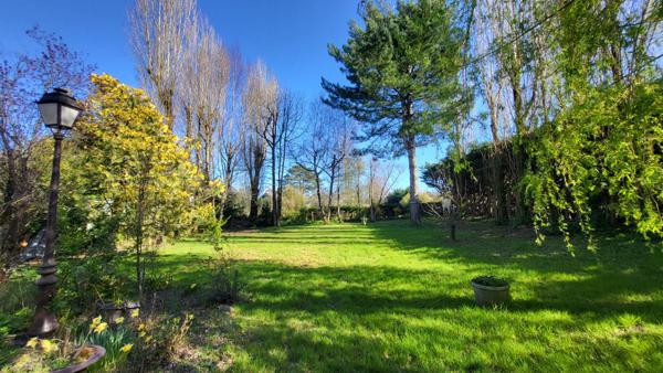 Maison familiale 149 m² ? Vie de plain-pied ? Terrain 1 374 m² ? Au coeur du Planty