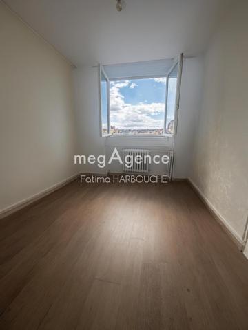 Appartement à LE CHAMBON-FEUGEROLLES, 42500 - 3 pièces 56m²
