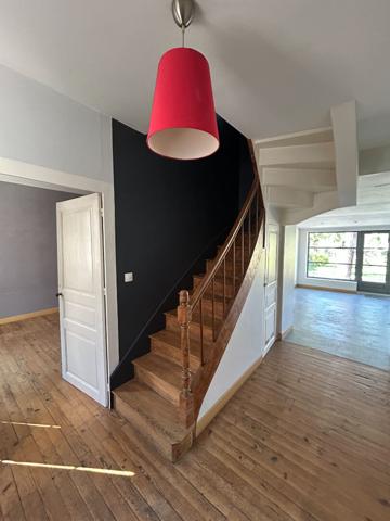 Maison - 5 pièces - 101 m²