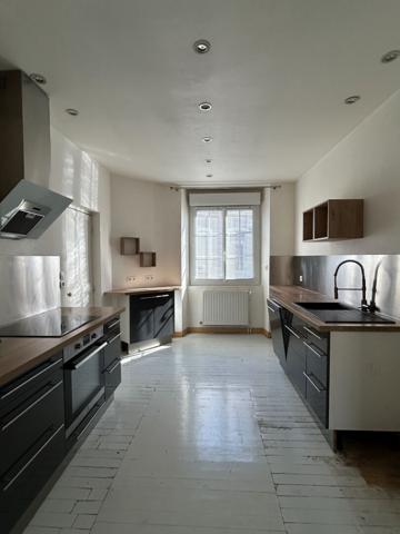 Maison - 5 pièces - 101 m²